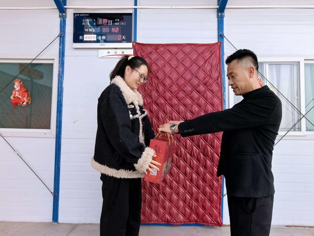 陜煤建設(shè)礦建二公司：深山荒漠暖風(fēng)吹 細(xì)微之處見真情