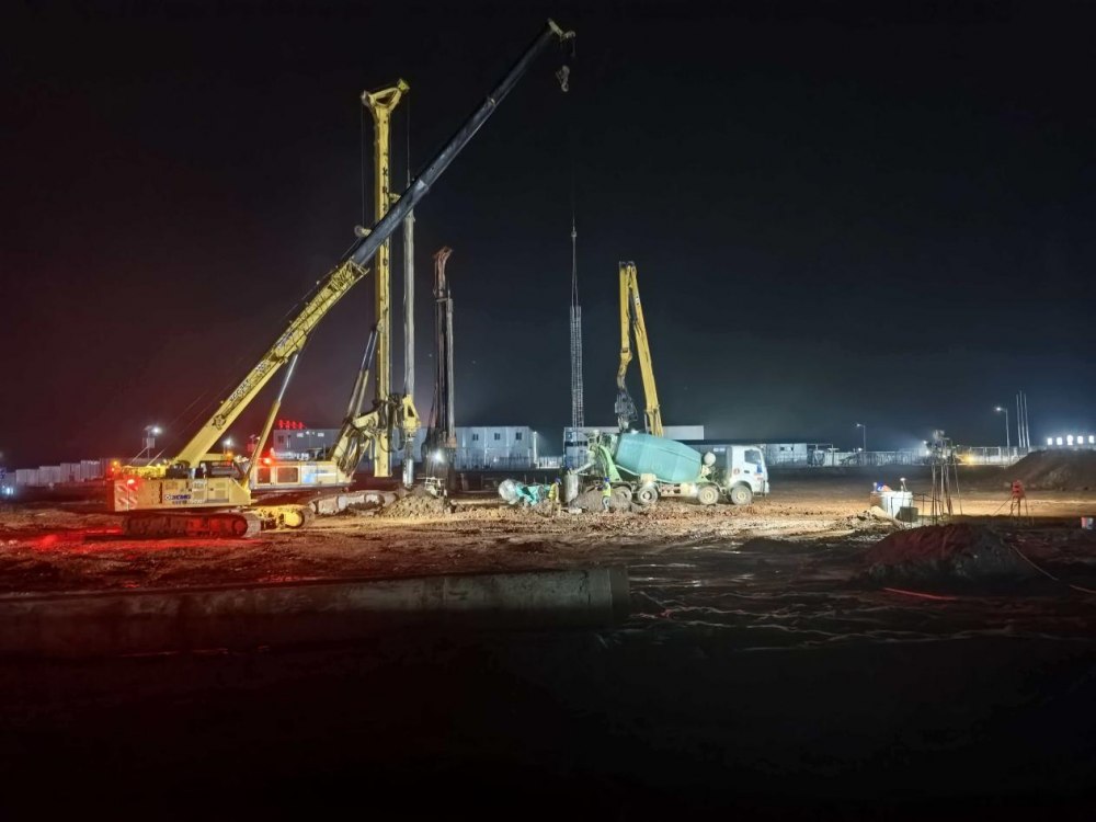 陜煤建設西北分公司汨羅樁基項目部：晝夜奮戰搶工期，全力以赴抓節點