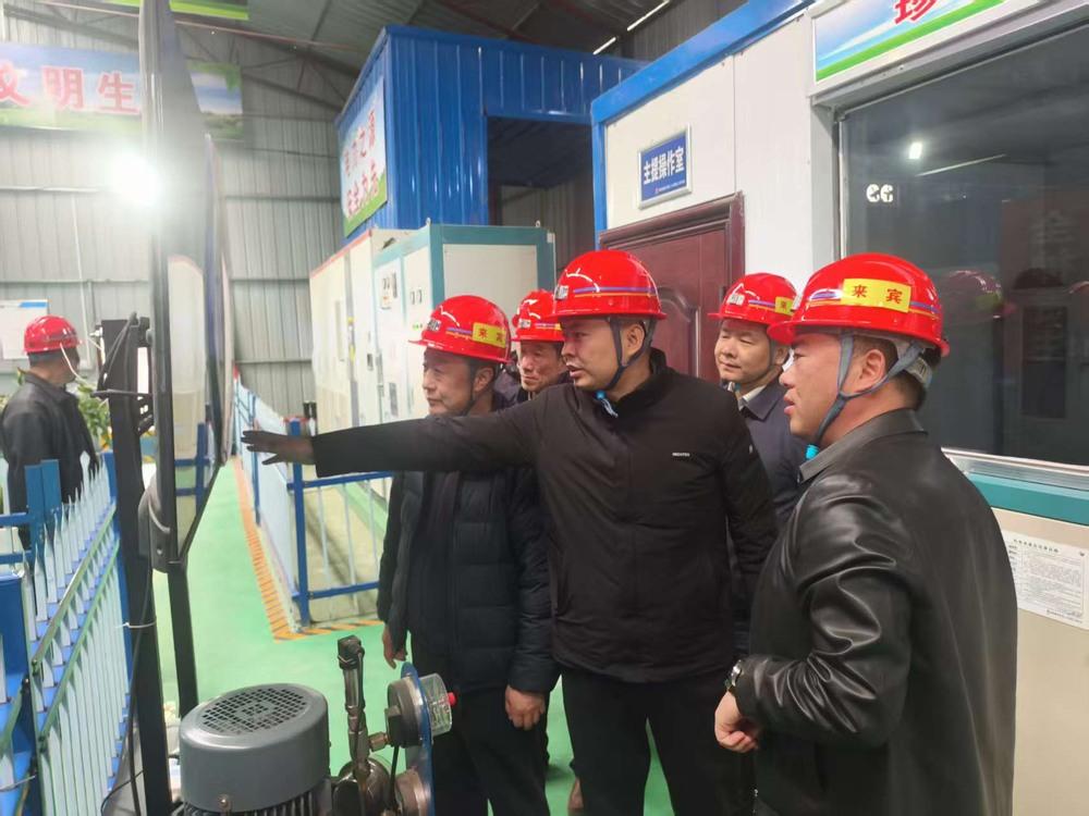 陜煤集團、韓城礦務局聯(lián)合檢查組蒞臨礦建二公司第二項目部檢查指導