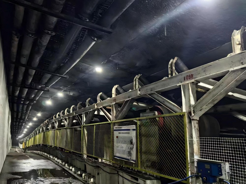 陜煤建設機電安裝公司小保當項目部：創新工藝保障長距離帶式輸送機安裝