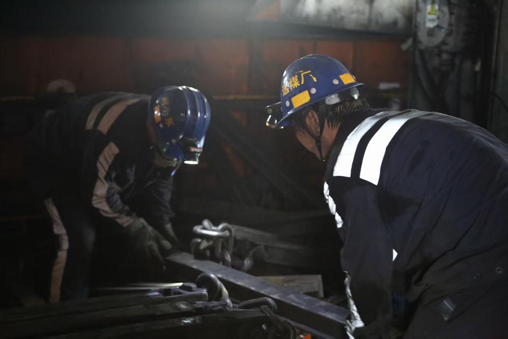 陜煤建設(shè)洗選煤運營公司：黨建領(lǐng)航聚合力 實干篤行啟新程