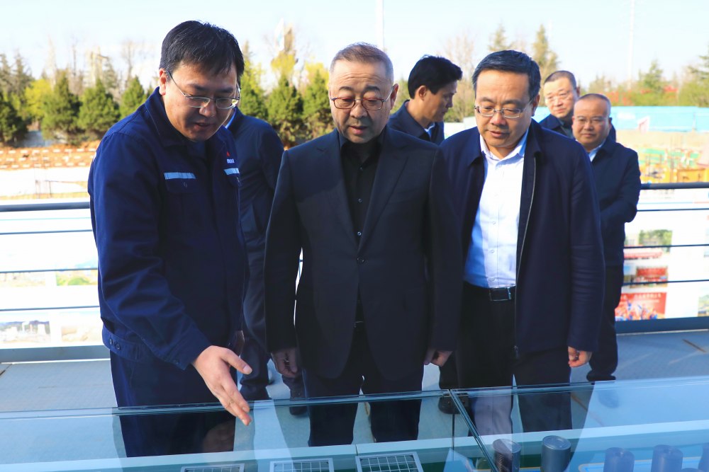 陜西省發(fā)展改革委黨組書記、主任王青峰蒞臨銅創(chuàng)能材項目調研指導工作