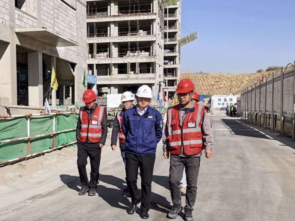 榆林化學副總經理劉振虎深入陜煤建設天工公司基層項目部檢查指導工作